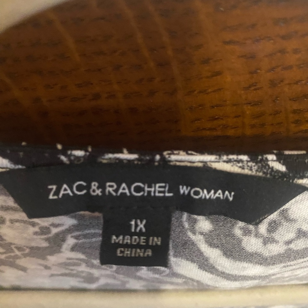 Zac & Rachel Woman Floral Blouse